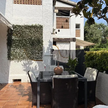 R162 Alba Alorda Park * Calafell